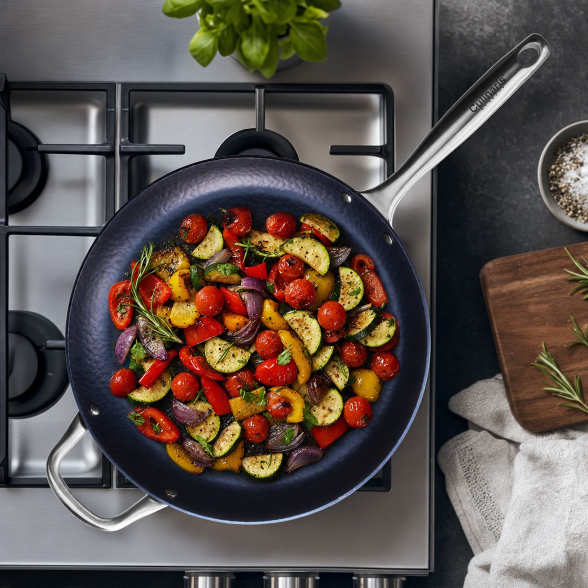Eisenpfanne - Martella - 32 cm - Eingebrannt | Culinaris